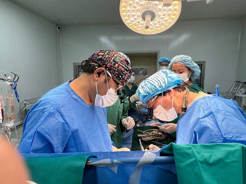 УГТЭ энэ онд зүрх судасны мэс заслын 4 шинэ технологийг Монголд нутагшуулжээ